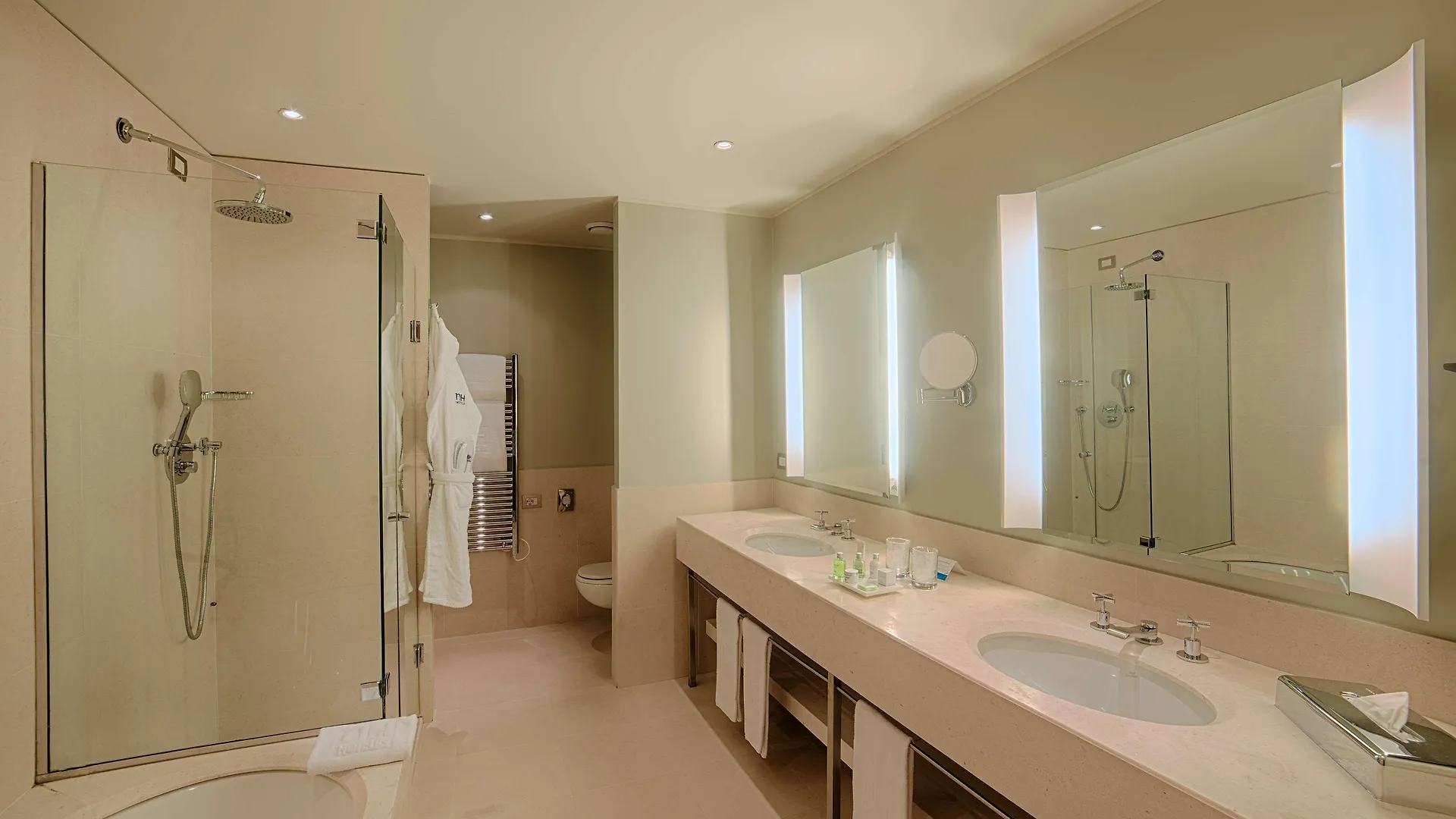 Hotel Nh Linate Peschiera Borromeo 4*,  Italia
